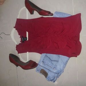Red sleeveless shirt